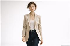 Classic Outfit Formulas That Always Look Good